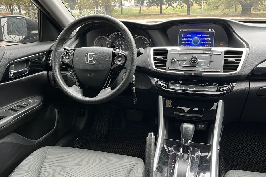 Продам Honda Accord LX 2017 года в Николаеве