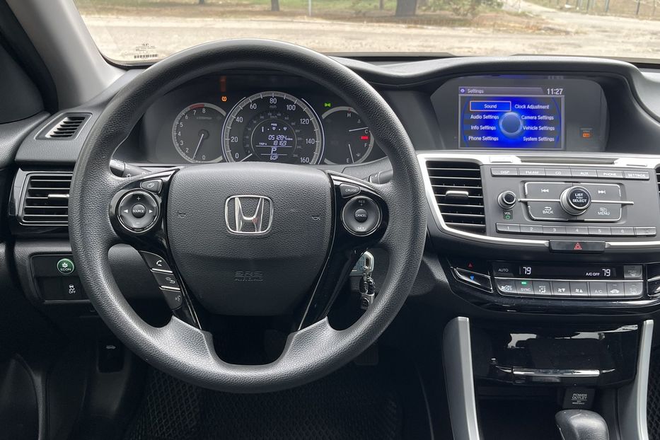 Продам Honda Accord LX 2017 года в Николаеве