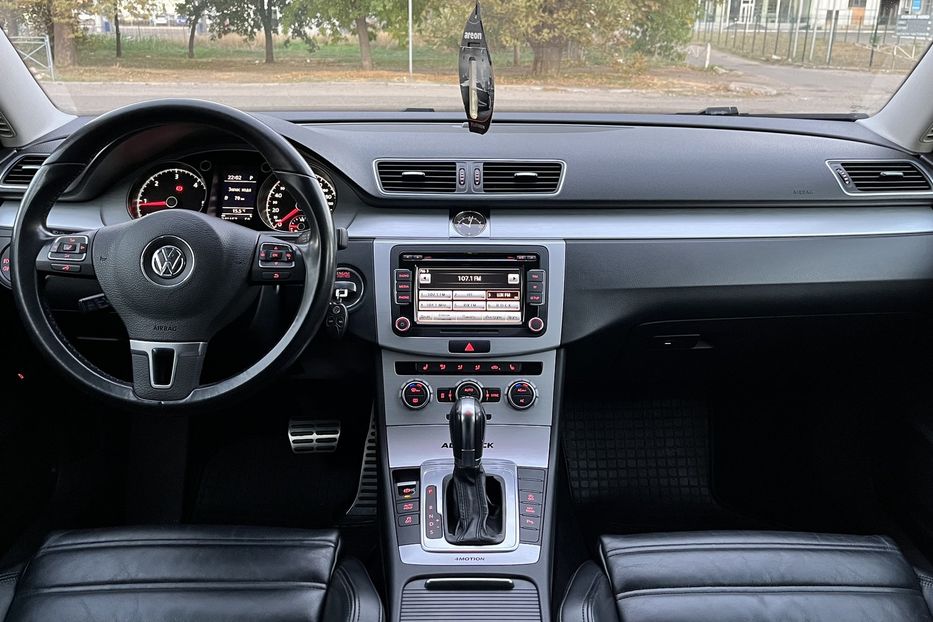 Продам Volkswagen Passat Alltrack Full 2012 года в Николаеве