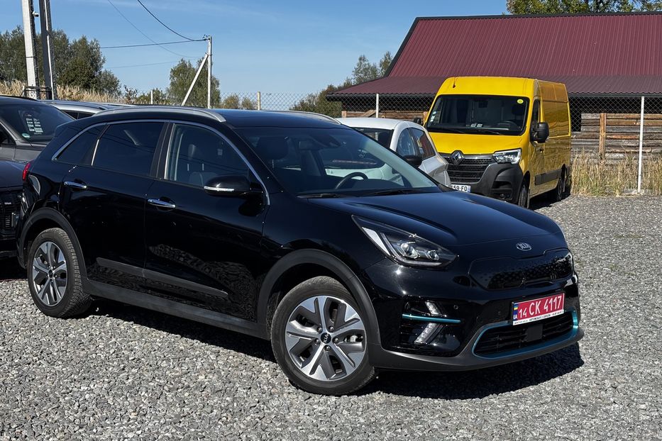 Продам Kia Niro 64 кВт авто у Львові 2021 года в Львове