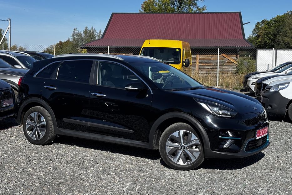 Продам Kia Niro 64 кВт авто у Львові 2021 года в Львове