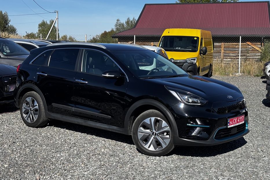 Продам Kia Niro 64 кВт авто у Львові 2021 года в Львове