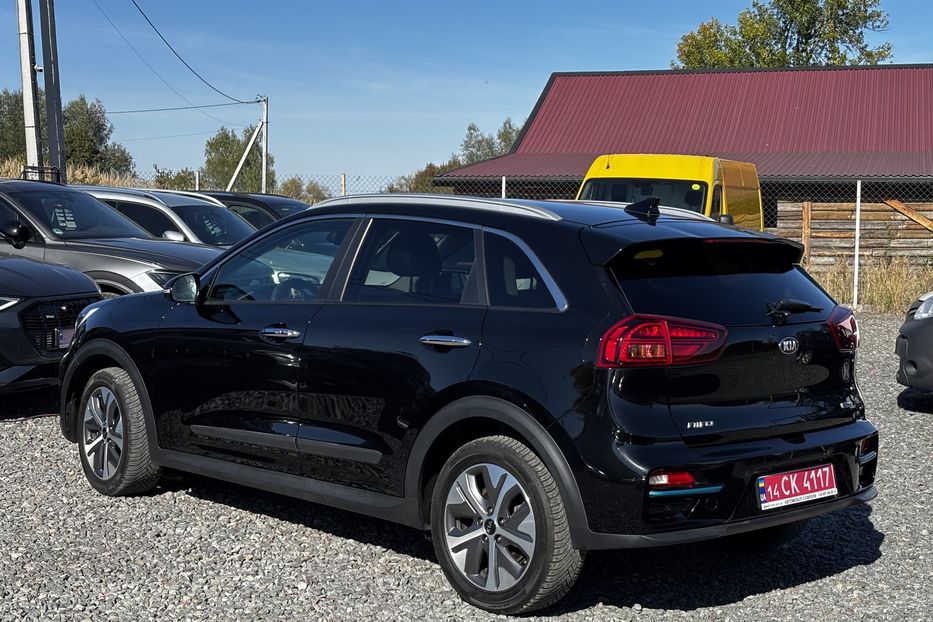 Продам Kia Niro 64 кВт авто у Львові 2021 года в Львове