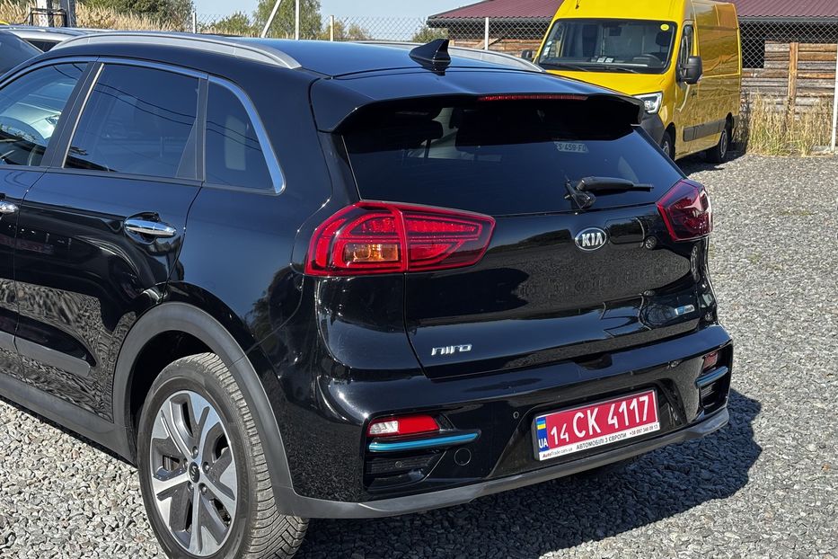Продам Kia Niro 64 кВт авто у Львові 2021 года в Львове