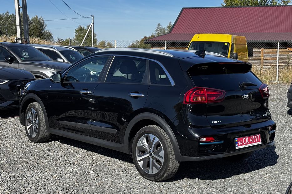 Продам Kia Niro 64 кВт авто у Львові 2021 года в Львове