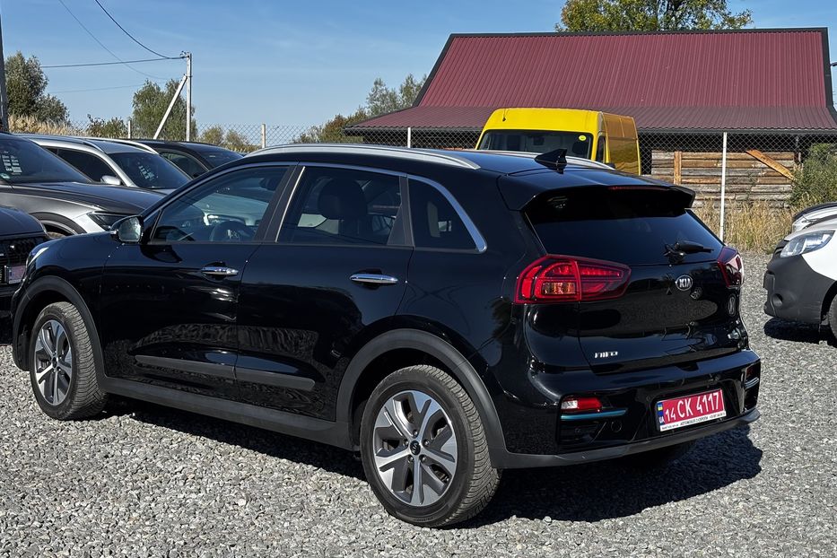 Продам Kia Niro 64 кВт авто у Львові 2021 года в Львове