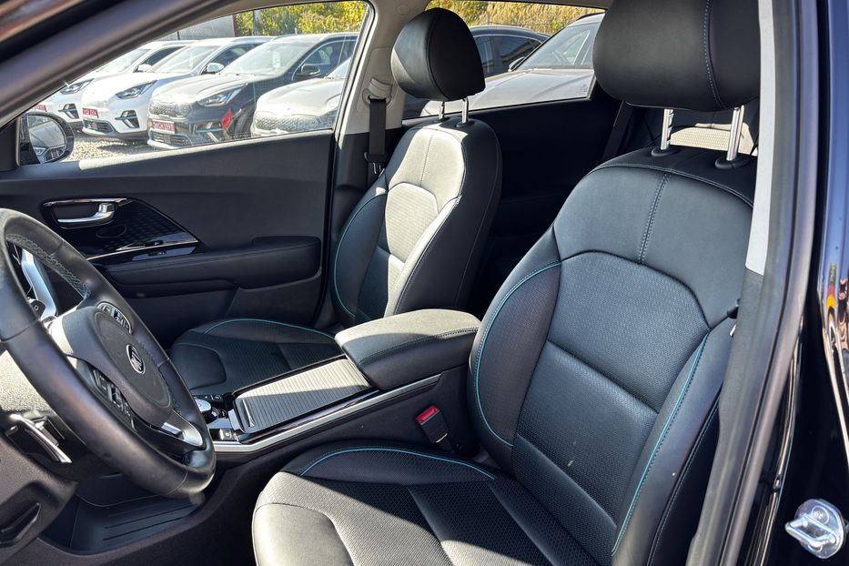 Продам Kia Niro 64 кВт авто у Львові 2021 года в Львове