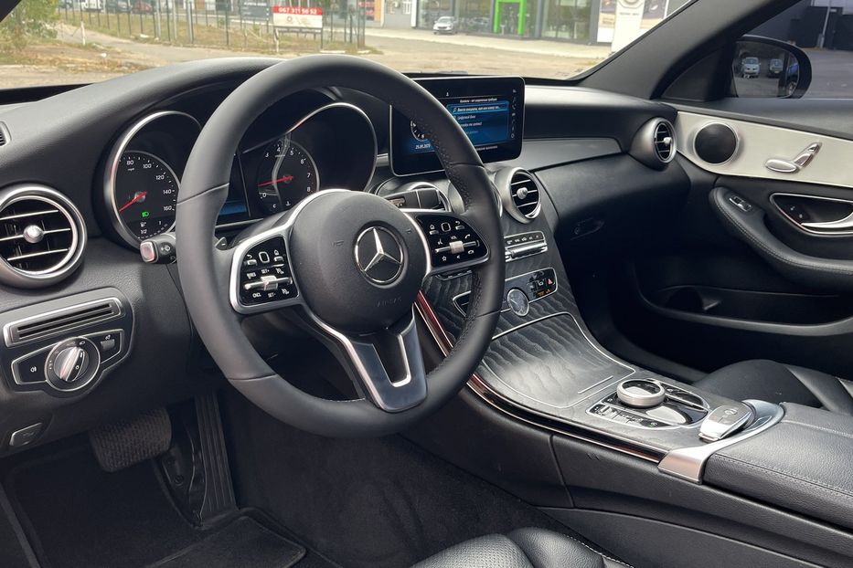 Продам Mercedes-Benz C-Class C 300 2019 года в Николаеве