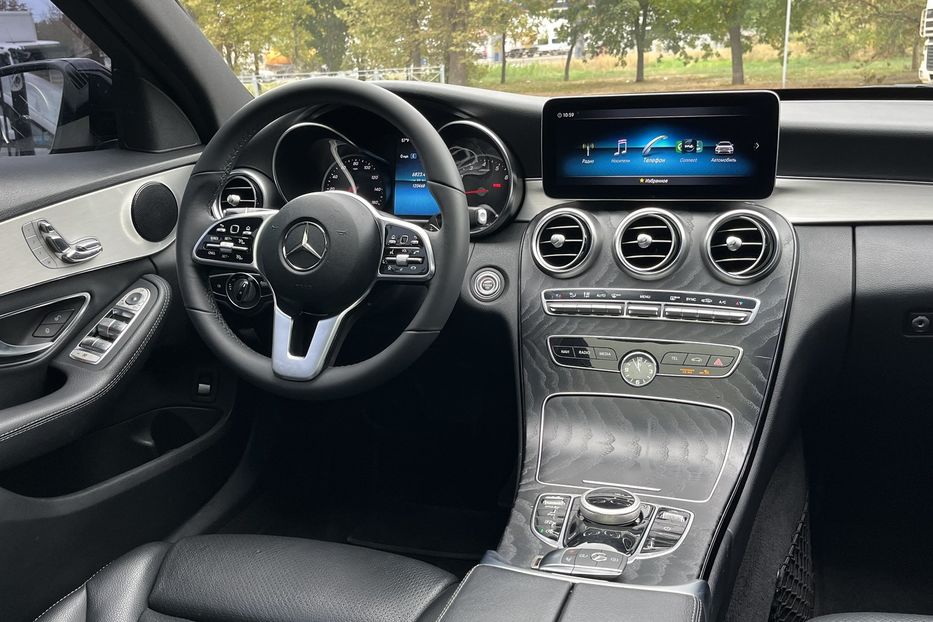 Продам Mercedes-Benz C-Class C 300 2019 года в Николаеве