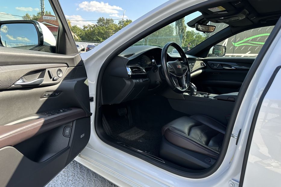 Продам Cadillac CT6 AWD Platinum 2019 года в Киеве