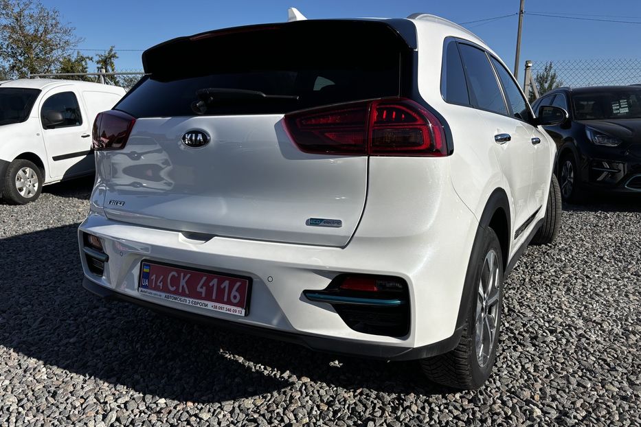 Продам Kia Niro 64квт авто у Львові 2021 года в Львове