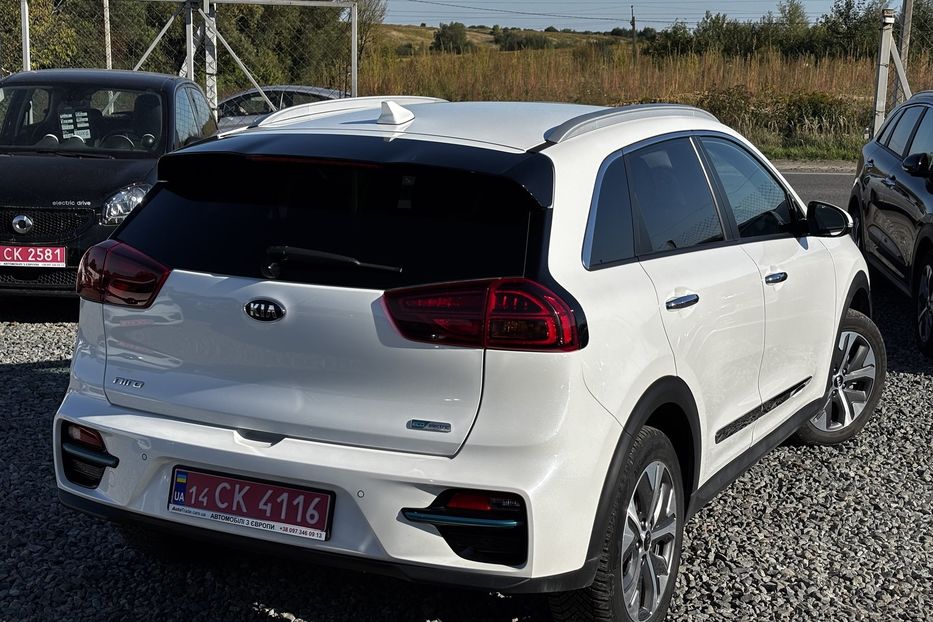 Продам Kia Niro 64квт авто у Львові 2021 года в Львове