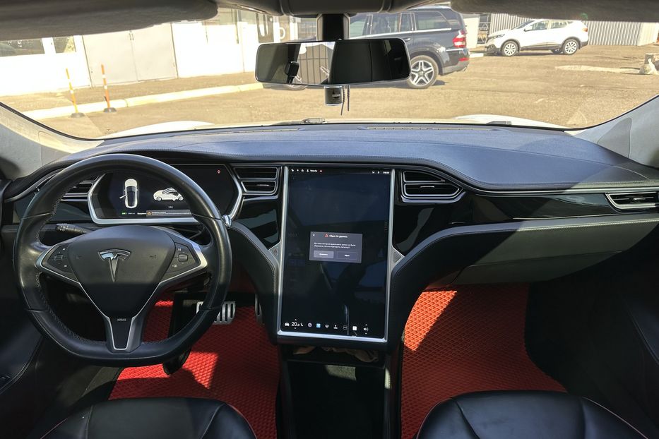 Продам Tesla Model S 85P 2013 года в Киеве