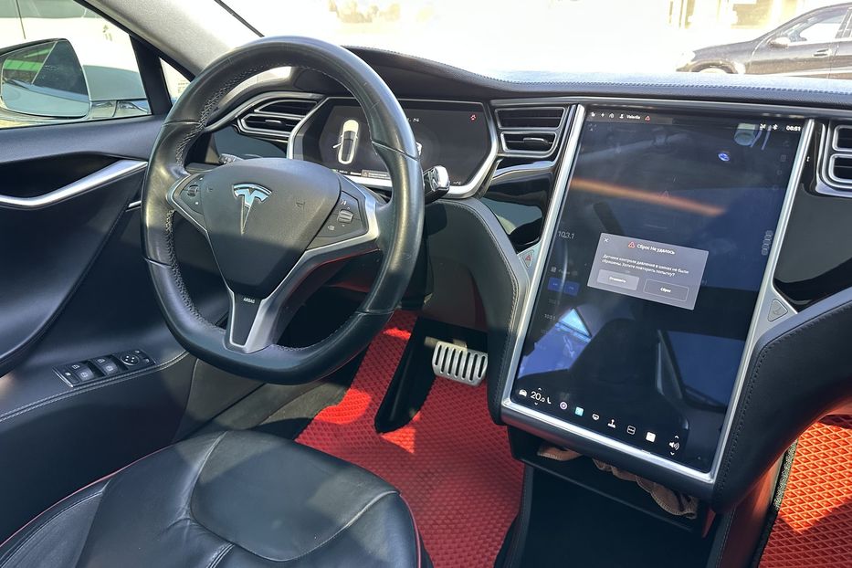 Продам Tesla Model S 85P 2013 года в Киеве