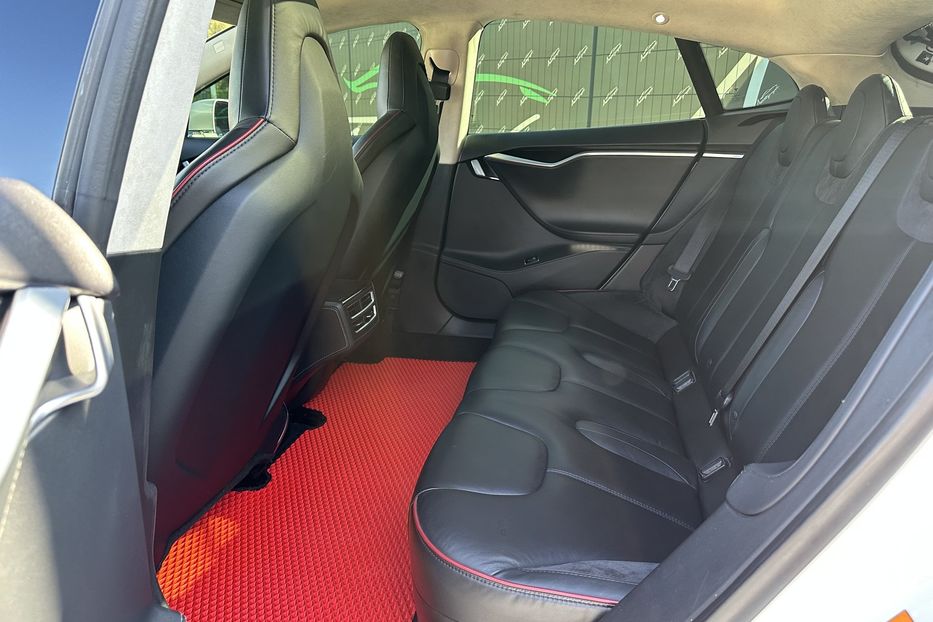 Продам Tesla Model S 85P 2013 года в Киеве