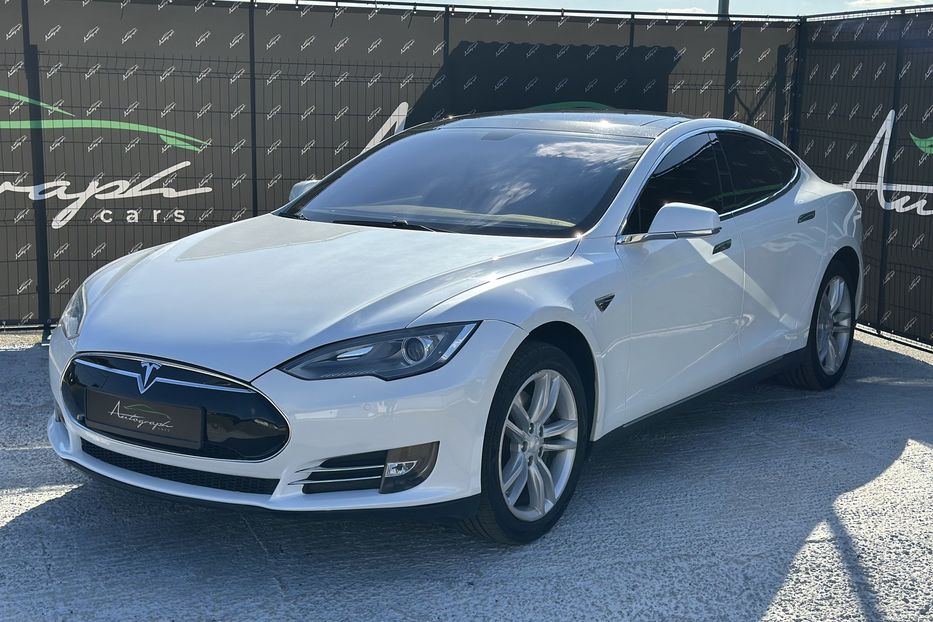 Продам Tesla Model S 85P 2013 года в Киеве