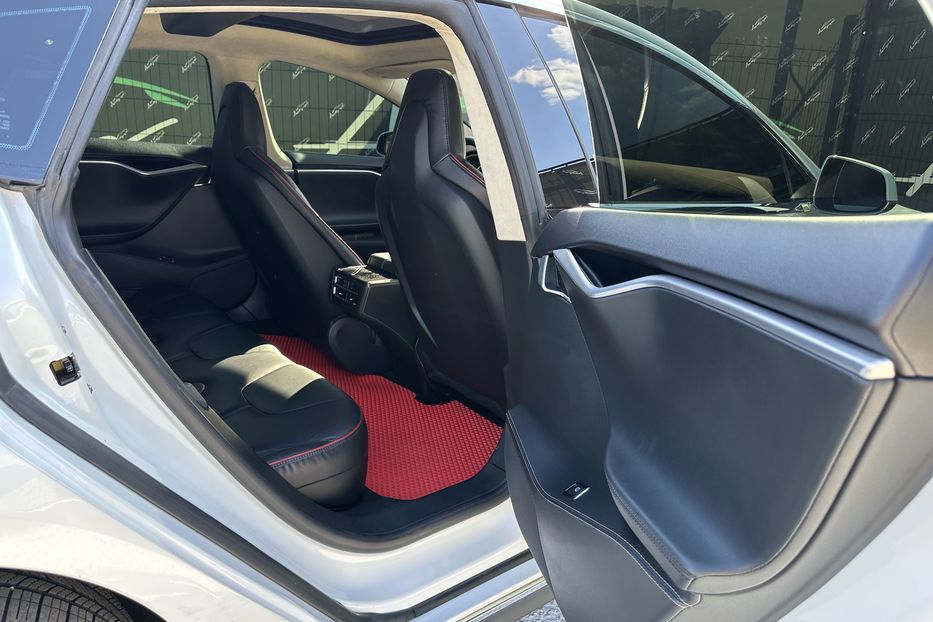 Продам Tesla Model S 85P 2013 года в Киеве