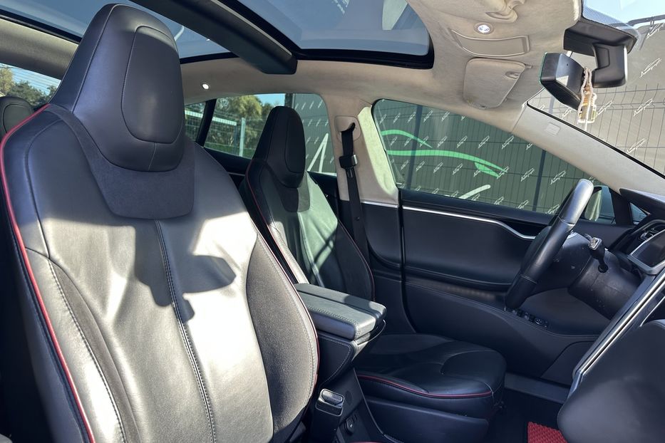 Продам Tesla Model S 85P 2013 года в Киеве