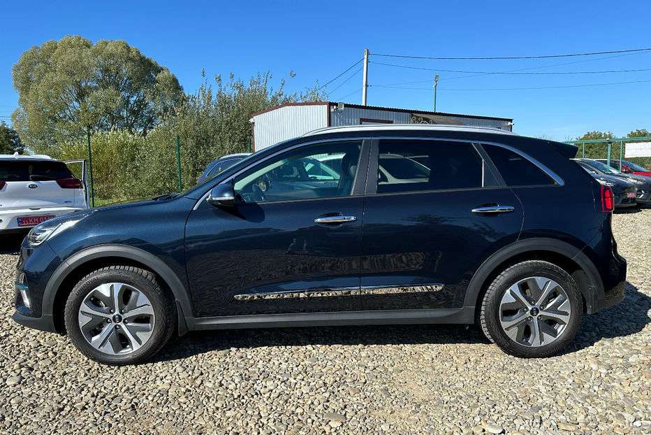 Продам Kia Niro 64 кВт Макс. комплектація 2021 года в Львове