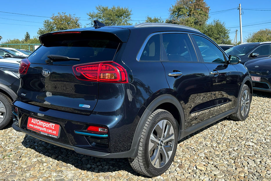 Продам Kia Niro 64 кВт Макс. комплектація 2021 года в Львове