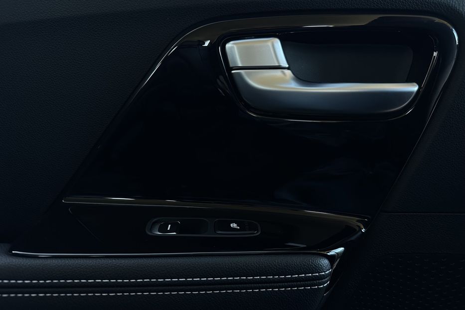 Продам Kia Niro 64 кВт Макс. комплектація 2021 года в Львове