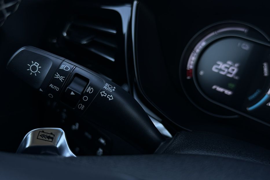 Продам Kia Niro 64 кВт Макс. комплектація 2021 года в Львове