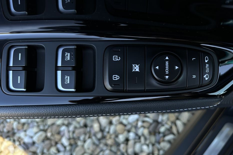 Продам Kia Niro 64 кВт Макс. комплектація 2021 года в Львове