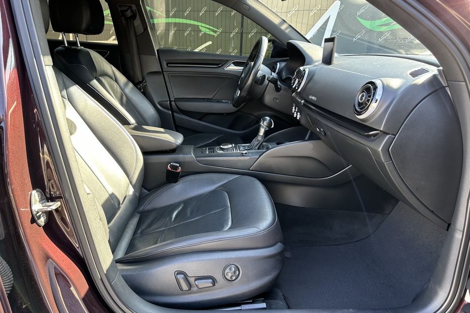 Продам Audi A3 Quattro S-Line 2014 года в Киеве
