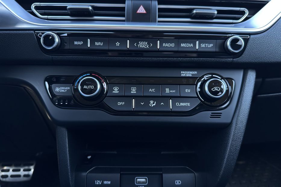 Продам Kia Niro 64 кВт Макс. комплектація 2021 года в Львове