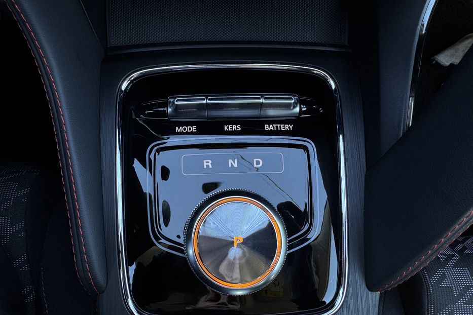 Продам MG 3 ZS EV 72 kWh 130 кВт 2022 года в Львове