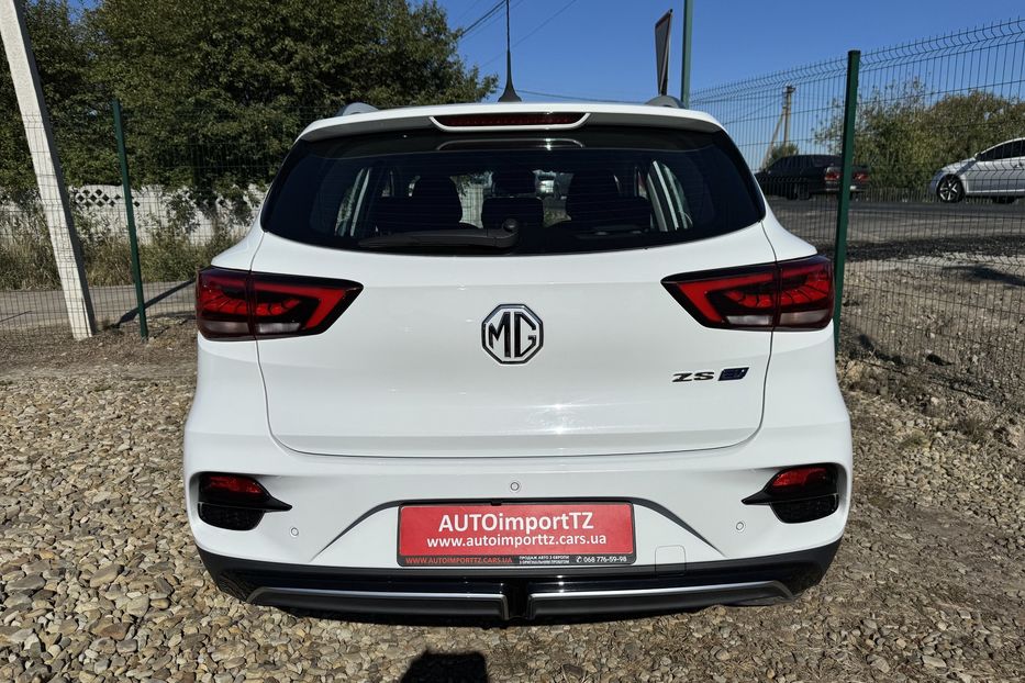 Продам MG 3 ZS EV 72 kWh 130 кВт 2022 года в Львове