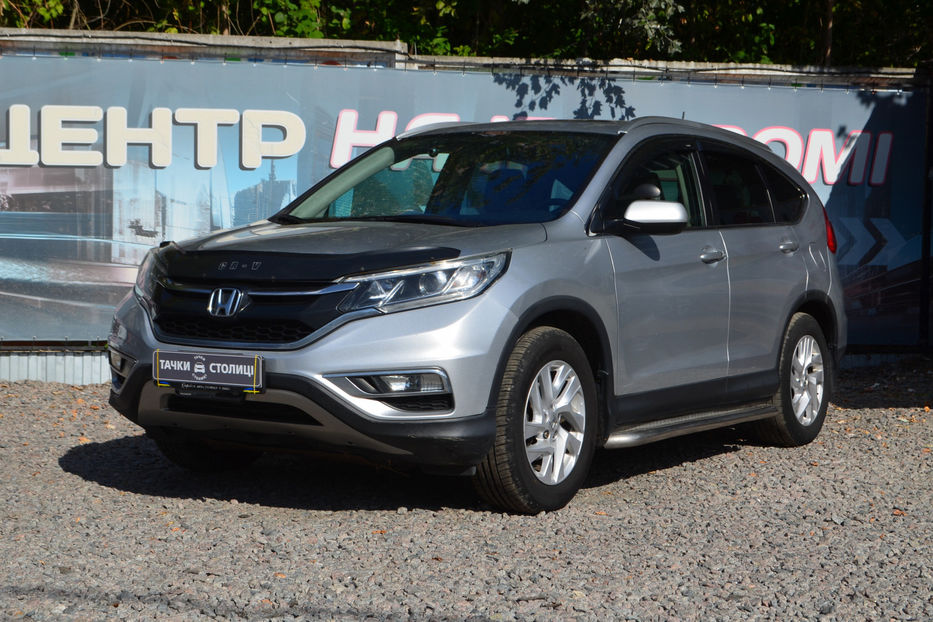 Продам Honda CR-V 2016 года в Киеве