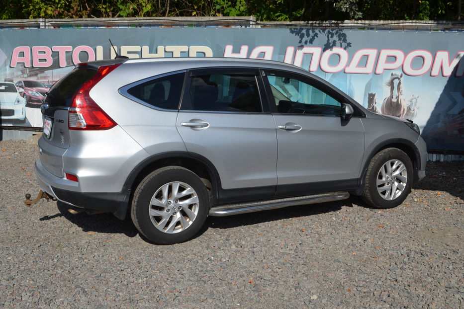 Продам Honda CR-V 2016 года в Киеве