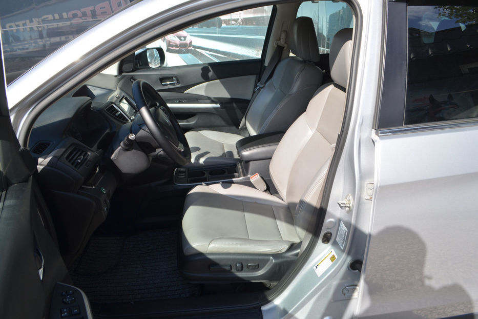 Продам Honda CR-V 2016 года в Киеве