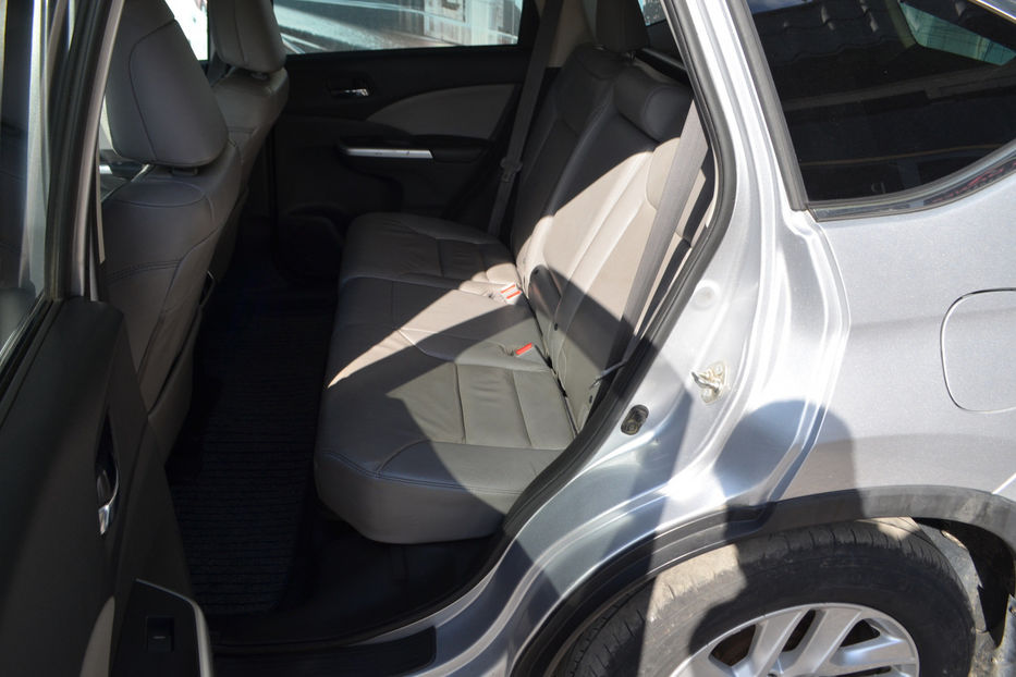 Продам Honda CR-V 2016 года в Киеве