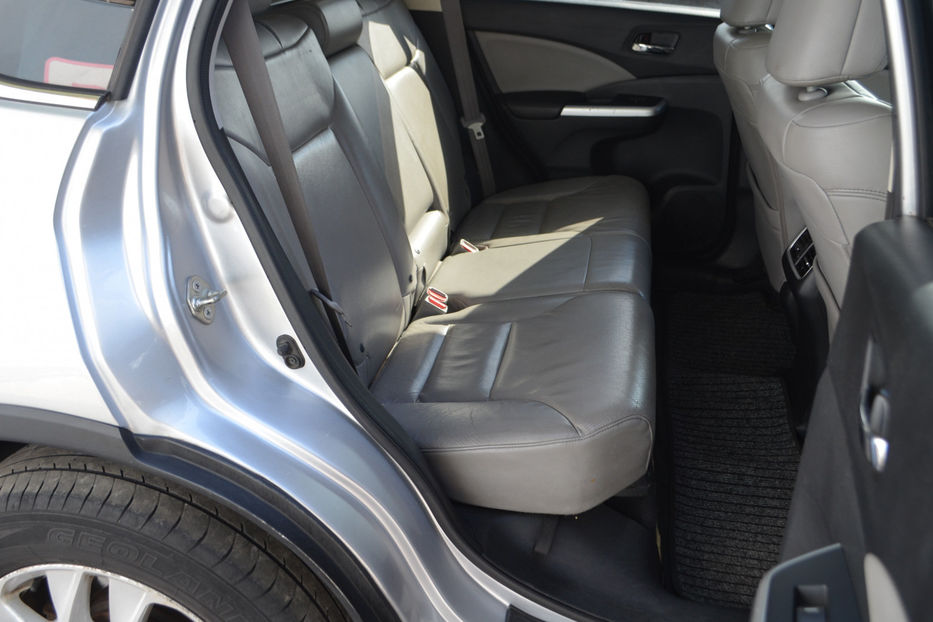 Продам Honda CR-V 2016 года в Киеве