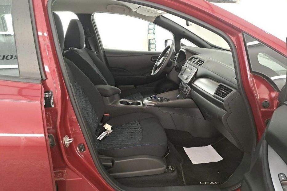 Продам Nissan Leaf 40 KWH, vin 0445 2018 года в Житомире