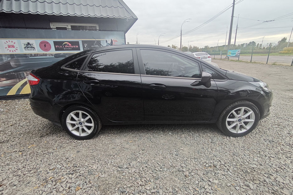 Продам Ford Fiesta 2019 года в Киеве