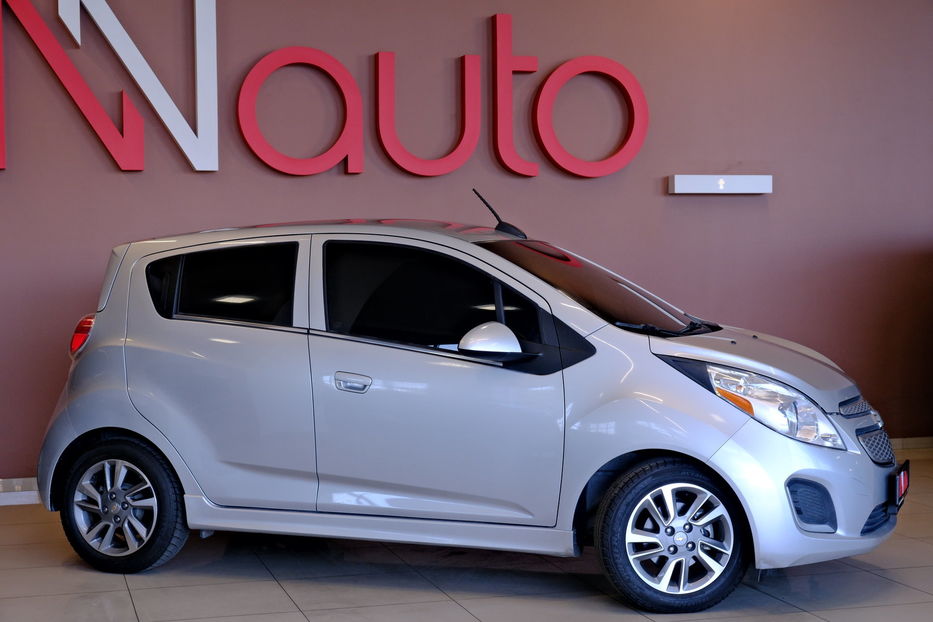 Продам Chevrolet Spark EV 2015 года в Одессе