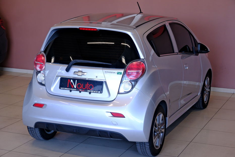 Продам Chevrolet Spark EV 2015 года в Одессе