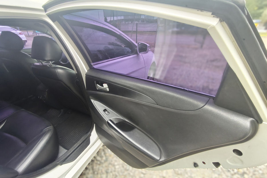 Продам Hyundai Sonata LPI  2016 года в Киеве