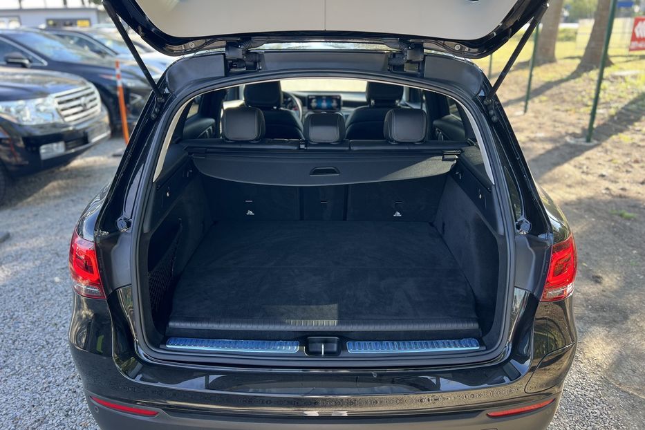 Продам Mercedes-Benz GLC-Class Plug-in hybrid 4matic 317к.с 2021 года в г. Умань, Черкасская область