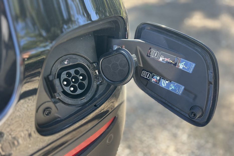 Продам Mercedes-Benz GLC-Class Plug-in hybrid 4matic 317к.с 2021 года в г. Умань, Черкасская область
