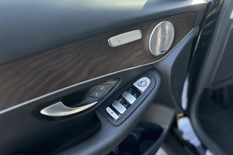 Продам Mercedes-Benz GLC-Class Plug-in hybrid 4matic 317к.с 2021 года в г. Умань, Черкасская область