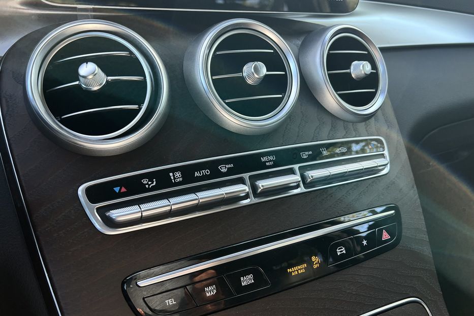 Продам Mercedes-Benz GLC-Class Plug-in hybrid 4matic 317к.с 2021 года в г. Умань, Черкасская область