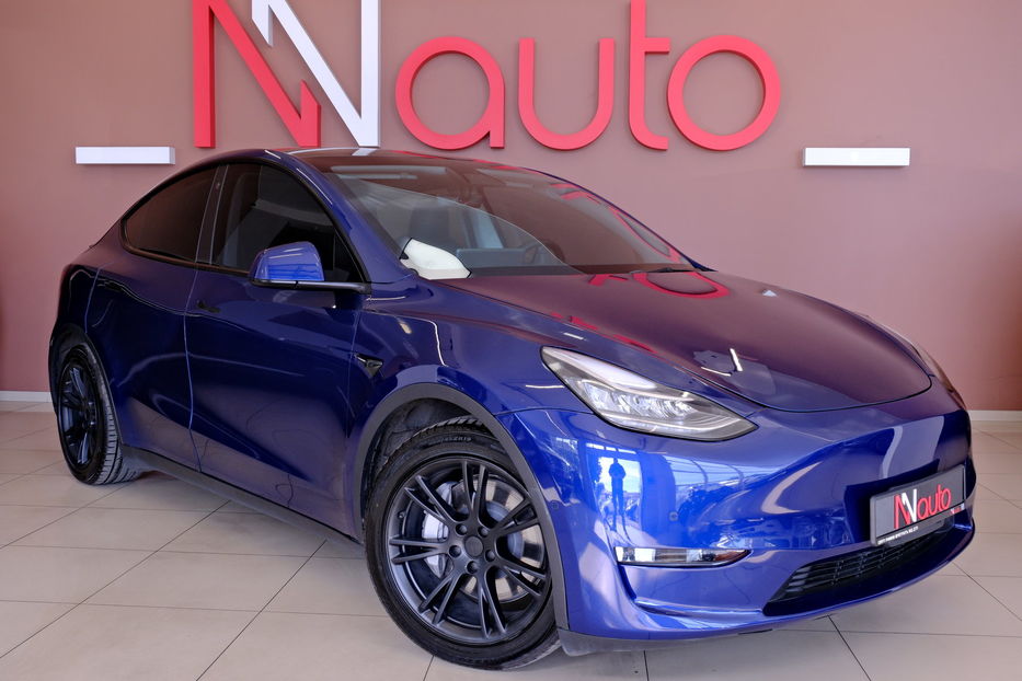 Продам Tesla Model Y Dual Motor Long Range 2021 года в Одессе