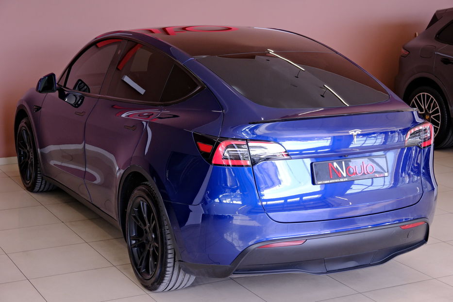 Продам Tesla Model Y Dual Motor Long Range 2021 года в Одессе