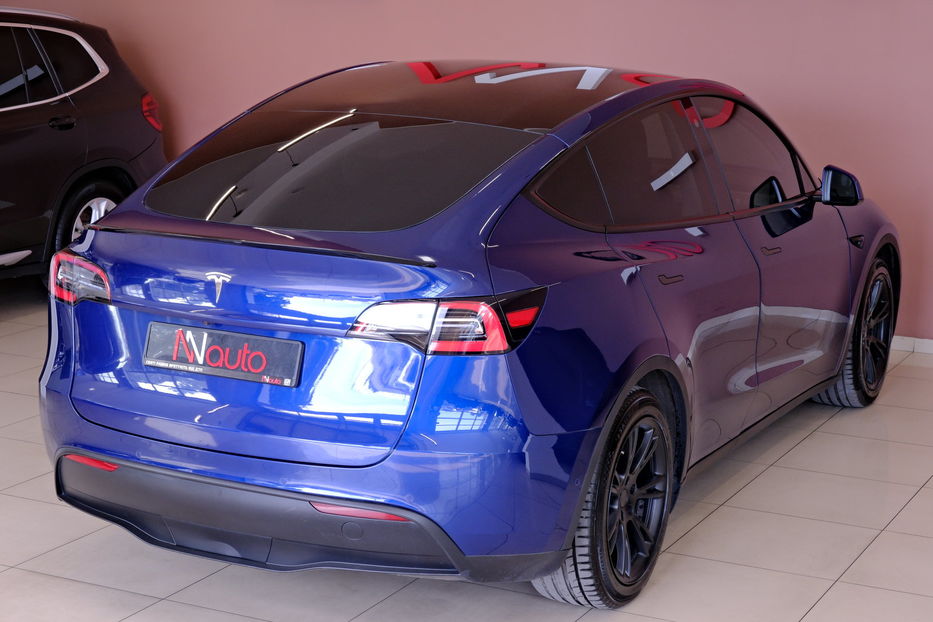 Продам Tesla Model Y Dual Motor Long Range 2021 года в Одессе