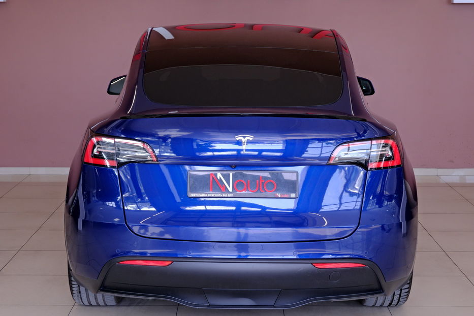 Продам Tesla Model Y Dual Motor Long Range 2021 года в Одессе