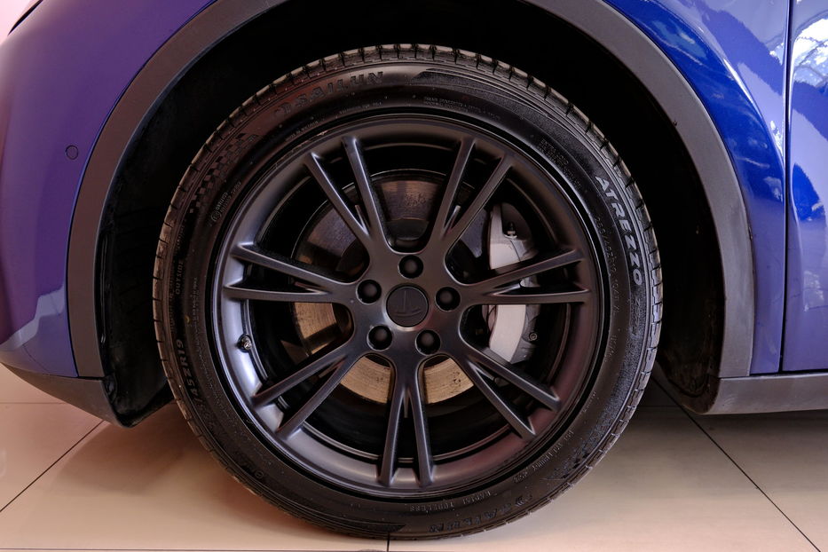 Продам Tesla Model Y Dual Motor Long Range 2021 года в Одессе